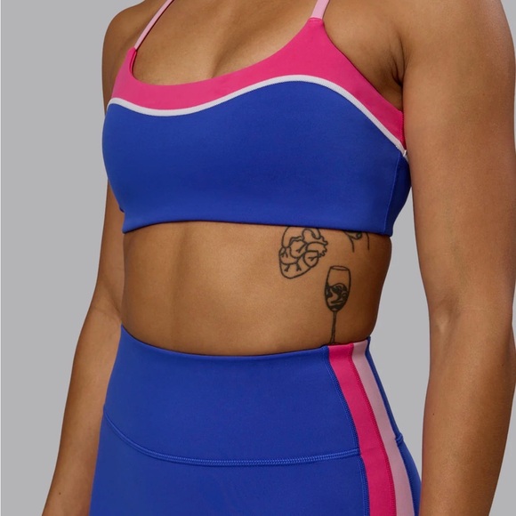 LSKD Embrace medium - Picture 3 of 3